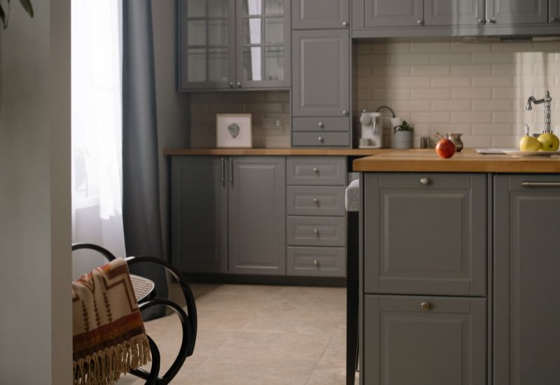 cabinet-painting-3-2
